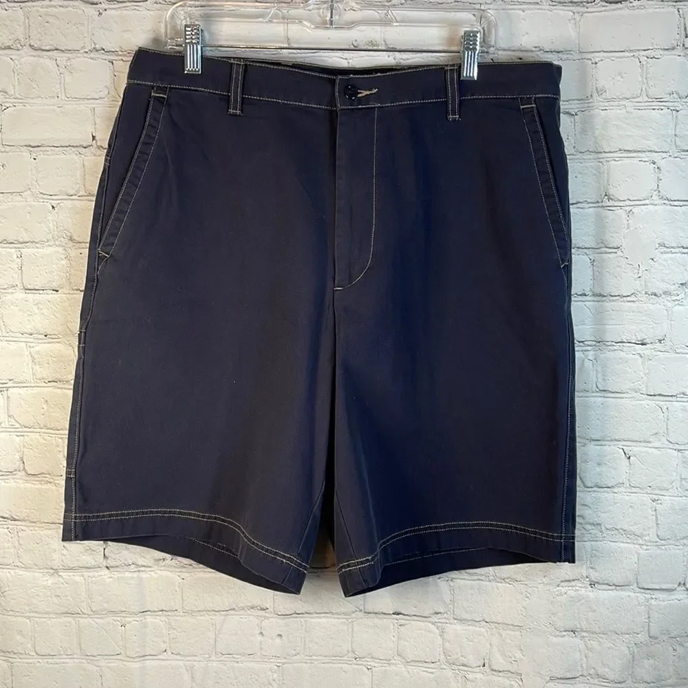 Dockers Mens Shorts, Navy Blue Utility‎ Shorts, size 36 Men’s Shorts, Flat Front